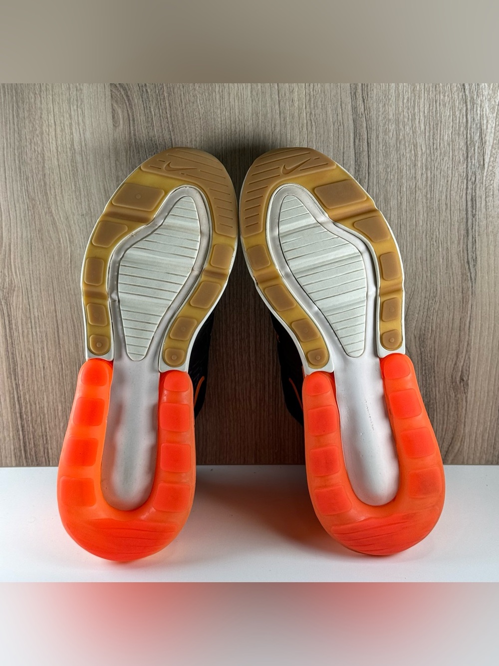 Nike Air Max 270 Black Phantom Total Orange Shoes AH8050-030 Men’s Size 8.5 - Picture 7 of 9